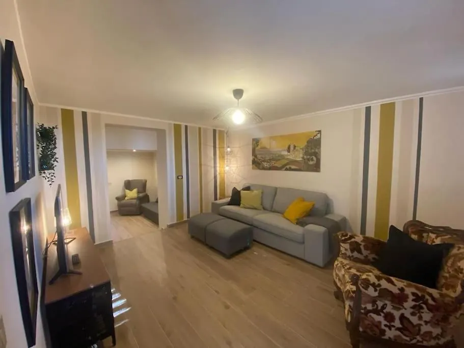 Casa Panoramica Sulle Colline Di Viareggio Villa Montigiano Italy
