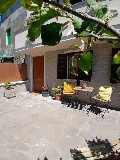 Casa Panoramica Sulle Colline Di Viareggio Villa Montigiano Holiday home